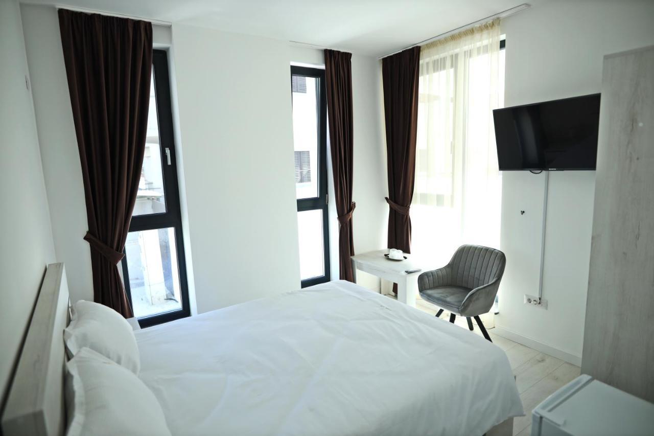 Appartement Casa Vys à Piteşti Extérieur photo
