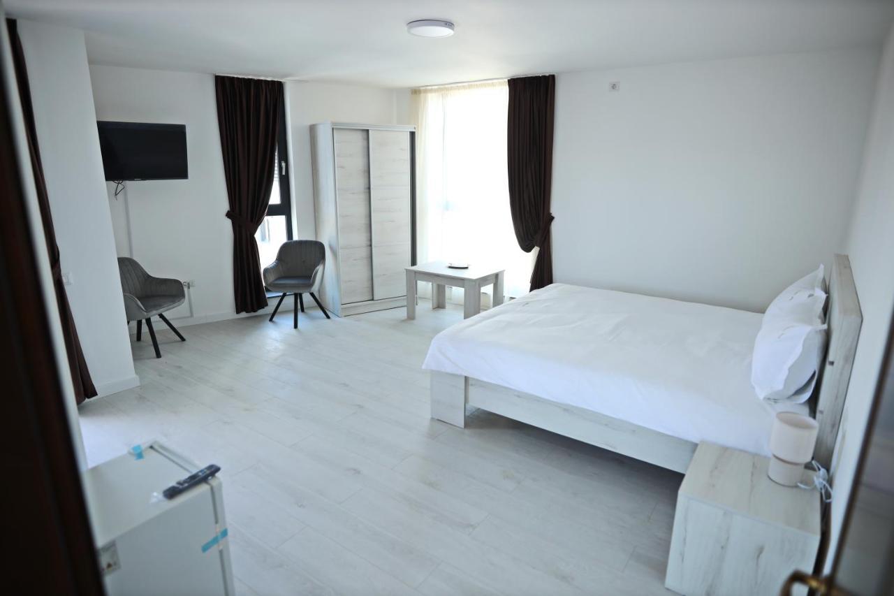 Appartement Casa Vys à Piteşti Extérieur photo